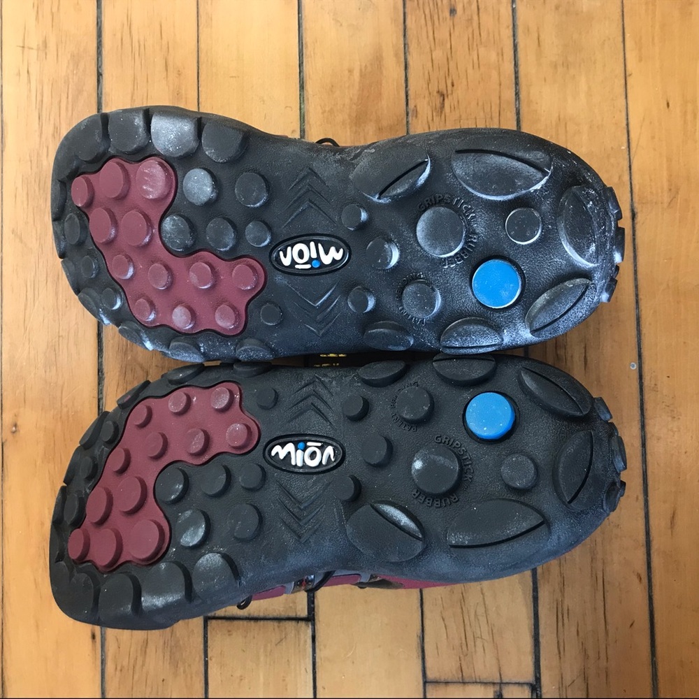 Mion Water Shoes View 3